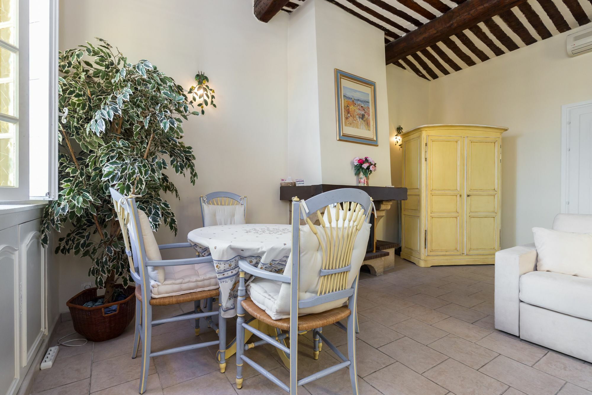 Very Charming Studio Apartment On Port In Cannes A Short Walk To Palais With Aircon And Internet 411 Extérieur photo